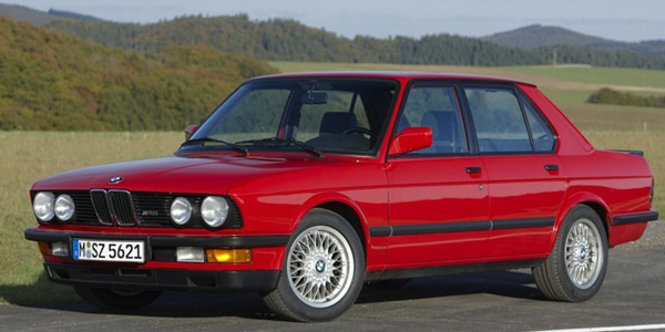 Аккумуляторы для BMW M5   I (E28) 1985-1988